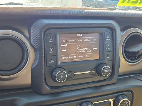 Used 2020 Jeep Gladiator Sport w/ Quick Order Package 24S AWD/4WD image 25