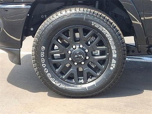 Used 2025 RAM 2500 Limited image 8