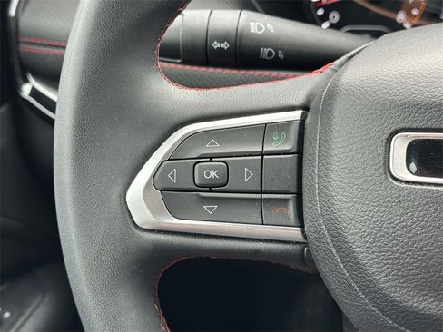 Used 2022 Jeep Compass Trailhawk image 23