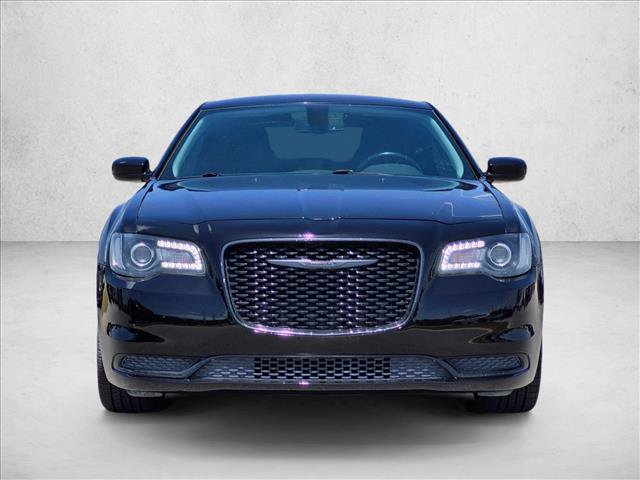 Used 2020 Chrysler 300 Touring w/ Sport Appearance Package RWD image 2