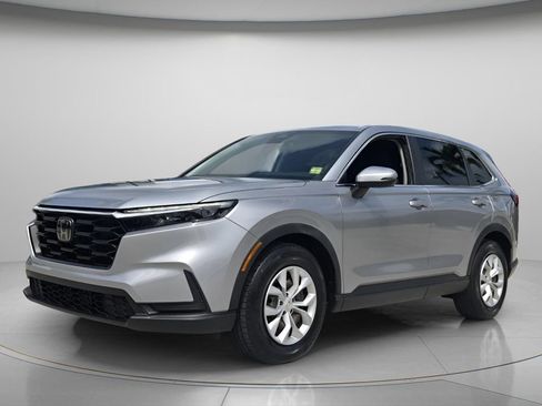 Used 2023 Honda CR-V LX image 9