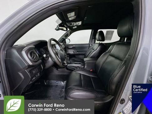 Used 2020 Toyota Tacoma TRD Off-Road image 24