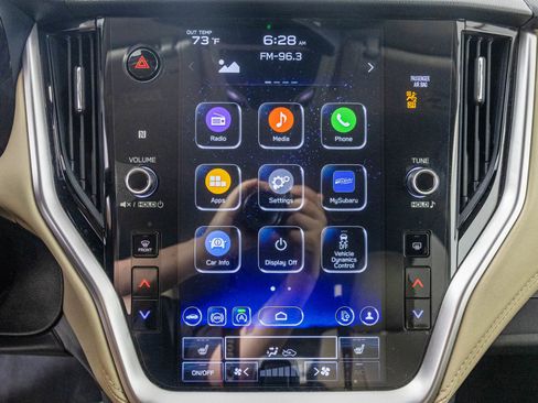 Used 2024 Subaru Outback Premium image 25