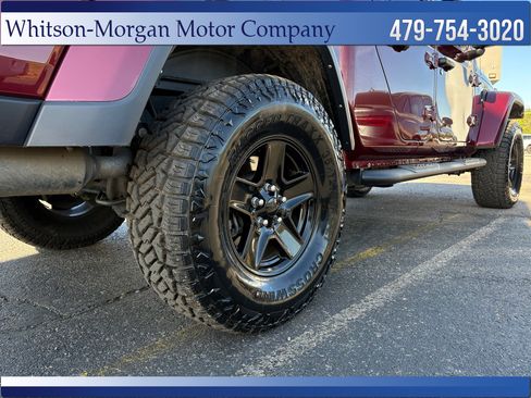 Used 2021 Jeep Gladiator Sport AWD/4WD image 9