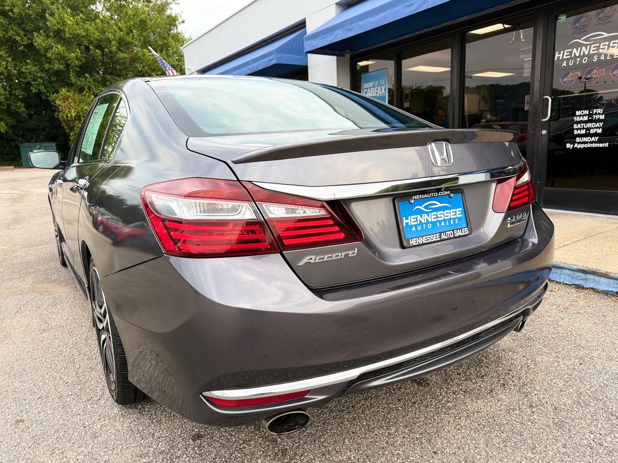 Used 2017 Honda Accord Sport Special Edition image 17