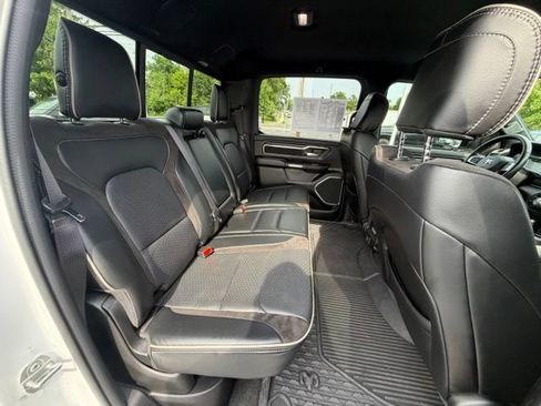 Used 2023 RAM 1500 Laramie AWD/4WD image 38