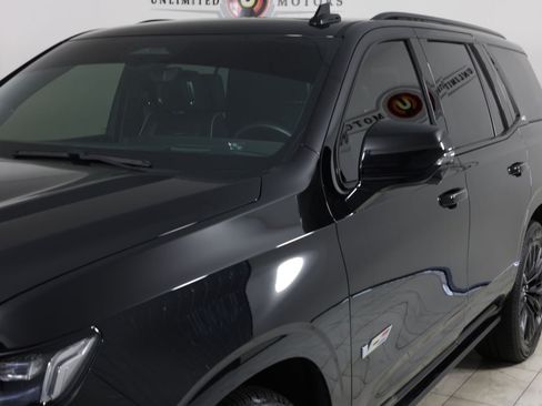 Used 2024 Cadillac Escalade V w/ LPO, ONYX Package AWD/4WD image 53