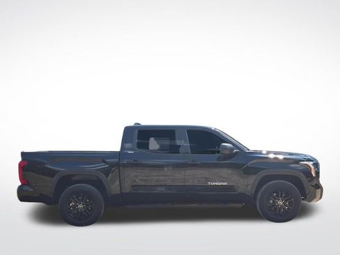 Used 2022 Toyota Tundra SR5 image 2