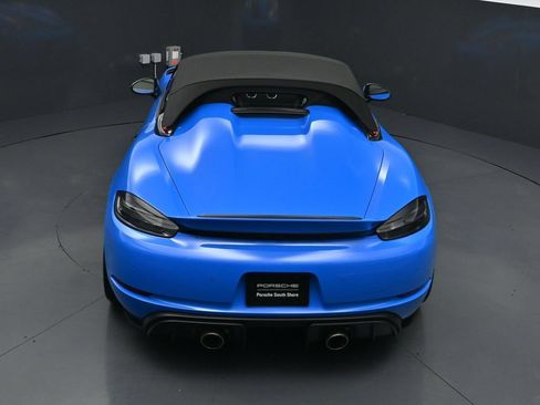 Certified 2025 Porsche 718 Boxster Spyder RS RWD image 15