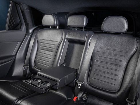 New 2026 Mercedes-Benz GLC 300 image 27