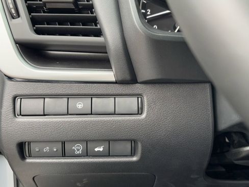 New 2026 Nissan Rogue SV image 27