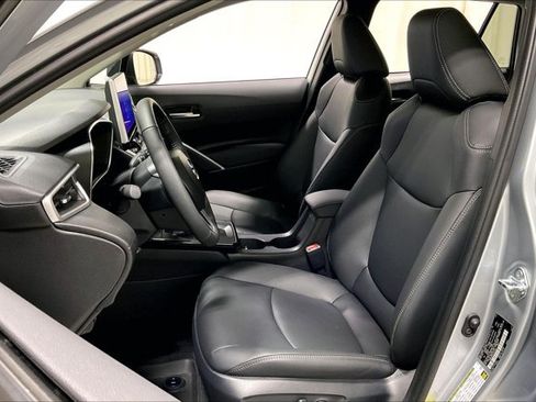 Certified 2026 Toyota Corolla Cross XLE w/ Convenience Package AWD/4WD image 26