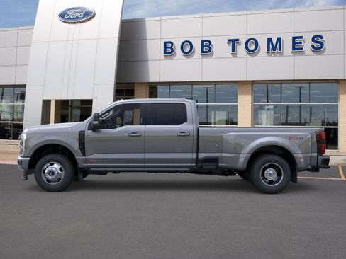 New 2026 Ford F350 Platinum image 3