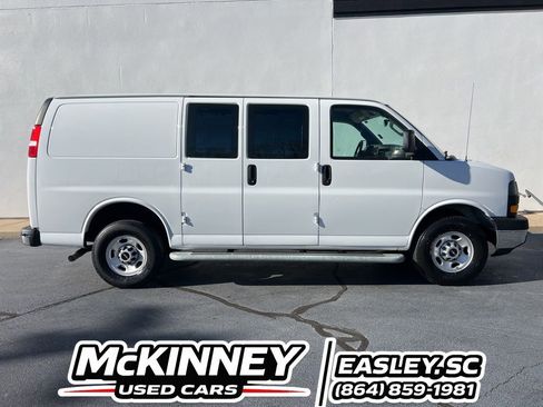 Used 2023 GMC Savana 2500 w/ Driver Convenience Package RWD image 6