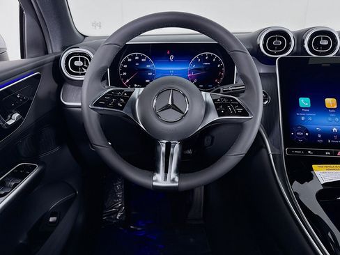 New 2026 Mercedes-Benz GLC 300 image 4