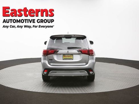 Used 2022 Mitsubishi Outlander LE AWD/4WD image 38