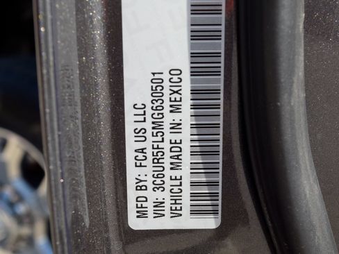 Used 2021 RAM 2500 Laramie AWD/4WD image 26