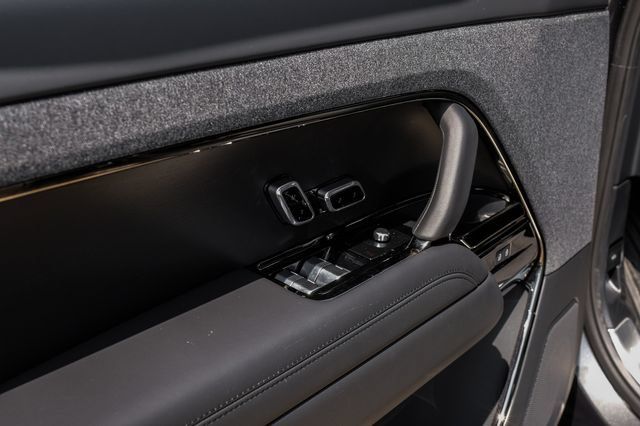 New 2026 Land Rover Range Rover Sport Dynamic SE AWD/4WD image 51