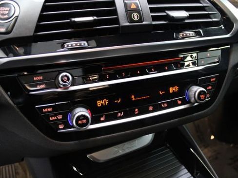 Used 2019 BMW X3 sDrive30i w/ Driving Assistance Package image 17