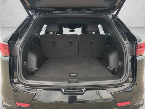 Used 2023 Chevrolet Blazer RS w/ Driver Confidence II Package FWD image 7