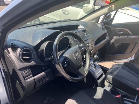Used 2012 MAZDA MAZDA5 Sport FWD image 11