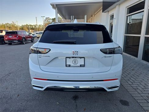 New 2026 Buick Envision Avenir image 7
