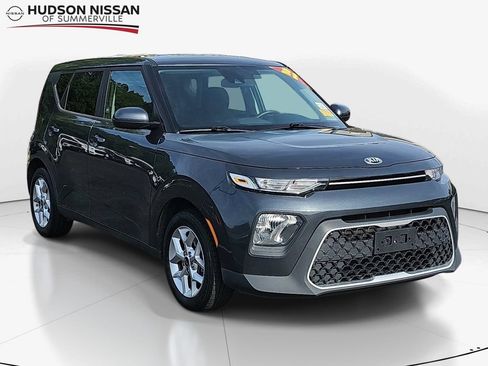 Used 2021 Kia Soul S FWD image 1