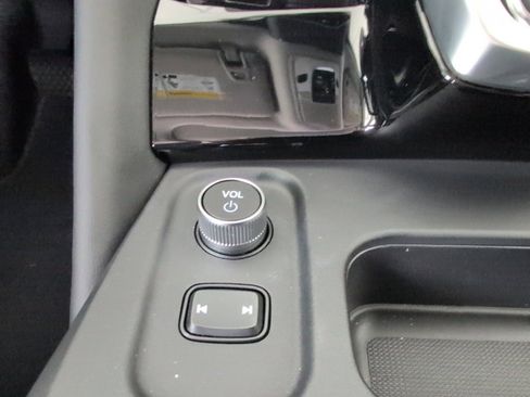 Certified 2026 Acura MDX w/ Technology Package image 29