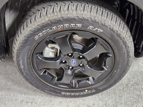 Certified 2025 Subaru Forester Wilderness w/ Convenience Package AWD/4WD image 10