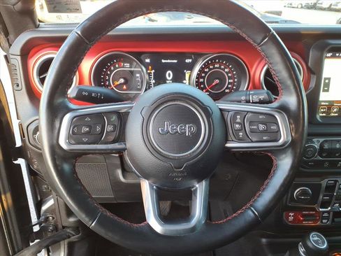 Used 2021 Jeep Gladiator Rubicon image 10