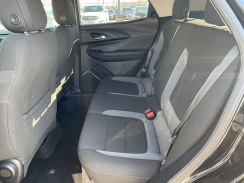 Used 2025 Chevrolet TrailBlazer LT image 24