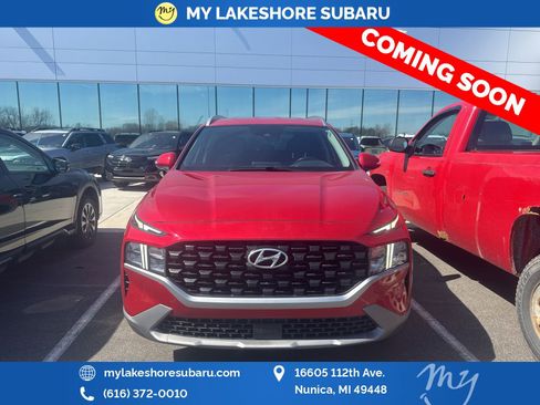 Used 2023 Hyundai Santa Fe SEL w/ Cargo Package image 2