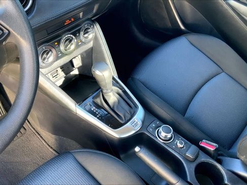 Used 2019 Toyota Yaris LE FWD image 16