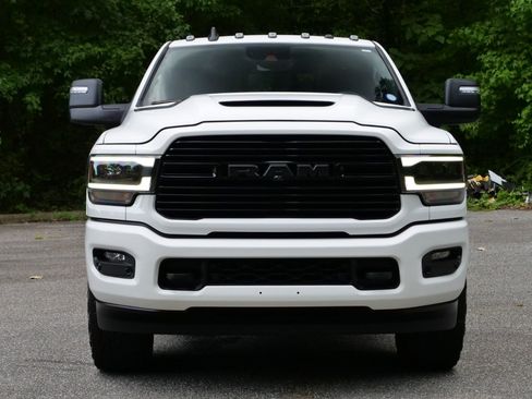 Used 2023 RAM 2500 Laramie AWD/4WD image 4
