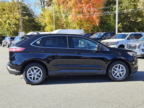 Used 2022 Ford Edge SEL w/ Convenience Package image 6