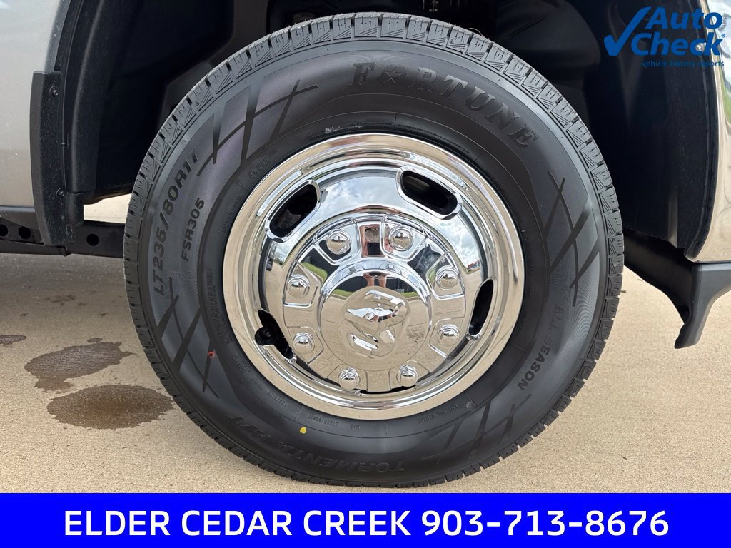 Used 2024 RAM 3500 Tradesman w/ Chrome Appearance Group AWD/4WD image 10