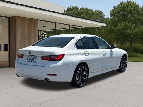 Used 2026 BMW 330i Sedan w/ Parking Assistance Package RWD image 8