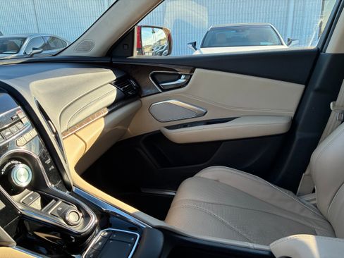 Used 2020 Acura RDX AWD w/ Advance Package image 22