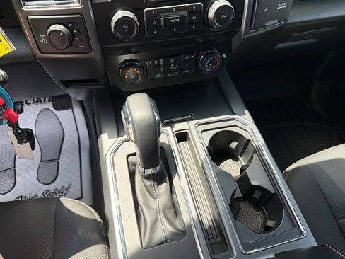 Used 2020 Ford F150 XLT w/ Equipment Group 302A Luxury AWD/4WD image 30