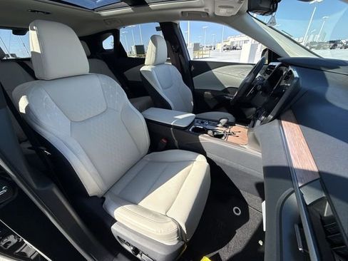 New 2026 Lexus RX 450h AWD image 26
