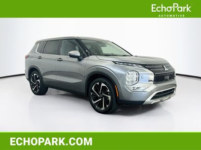 Used 2024 Mitsubishi Outlander SE