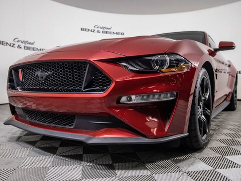 Used 2020 Ford Mustang GT w/ Black Accent Package RWD image 13
