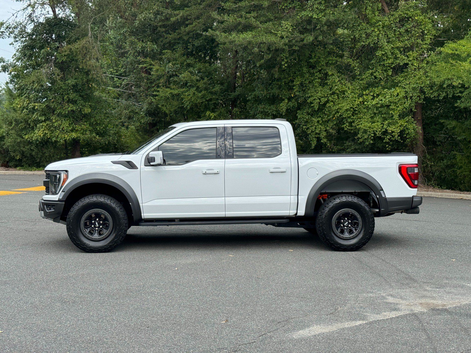Used 2023 Ford F150 Raptor w/ Blue Interior Package AWD/4WD image 6