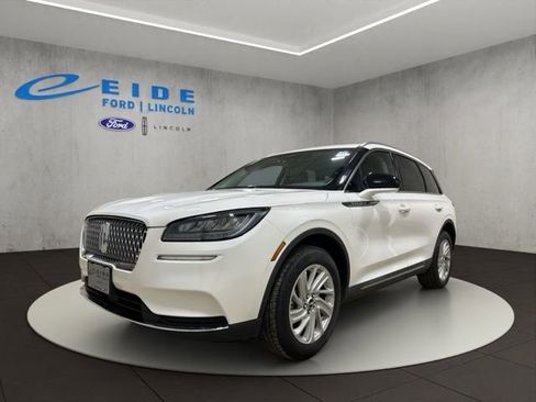 Certified 2021 Lincoln Corsair AWD image 5