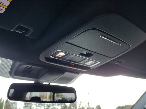 Used 2024 Ford F150 Lariat w/ Equipment Group 502A High image 20