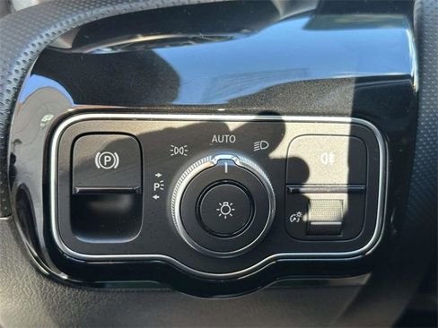 Certified 2022 Mercedes-Benz CLA 250 4MATIC image 19