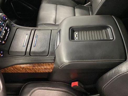 Used 2016 Chevrolet Tahoe LTZ AWD/4WD image 19