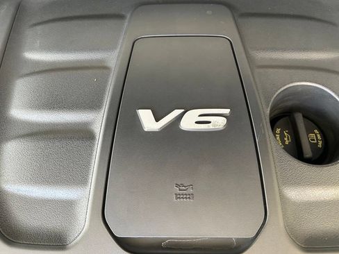 Used 2018 Jeep Grand Cherokee High Altitude RWD image 15