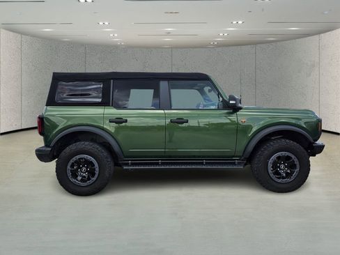 Used 2022 Ford Bronco Badlands AWD/4WD image 2