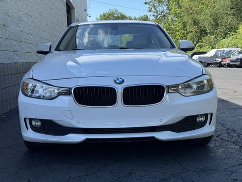Used 2015 BMW 320i Sedan RWD image 11